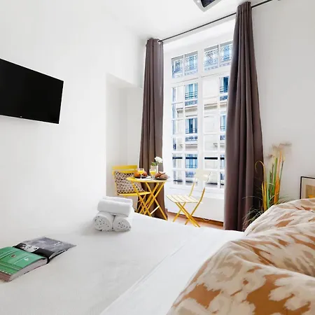 Appartamento Serenty - Le Marais - Place Des Vosges